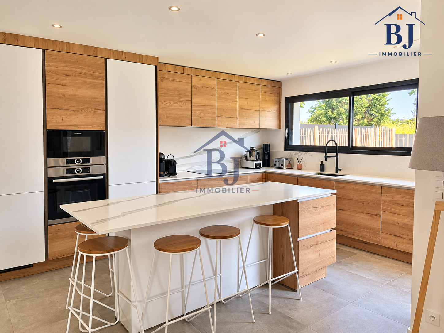 Maison à louer à Bruz, 166 m², 6 pièces – photo 2 sur 3