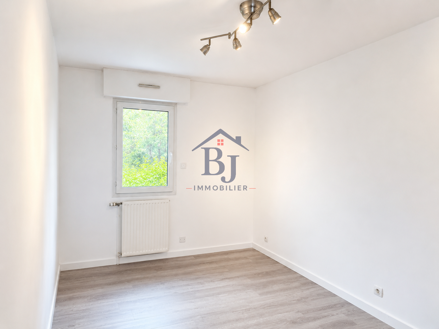 Appartement à louer à Rennes, 75 m², 4 pièces – photo 2 sur 3